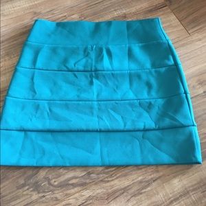 ***3 for $8*** Teal tight skirt